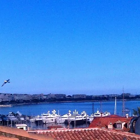 Arthur Vieux Port Apartamento *